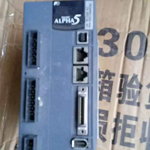 议价ryt751d5-vs2 ALPHA5伺服驱动器 工控自动化控制配件