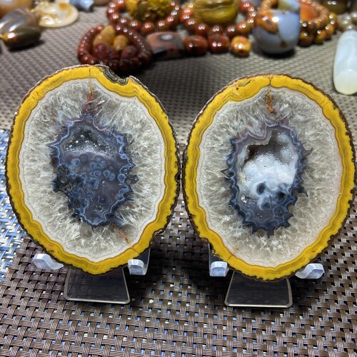 战国红玛瑙河北宣化料原石摆件一对收藏一物一图重量420克