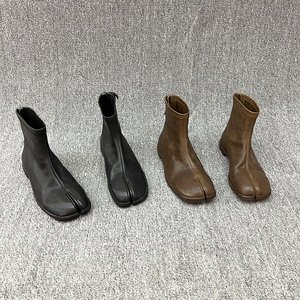 欧货欧洲站真皮女靴2023秋冬新款低跟平底个性分趾短靴牛皮马丁靴