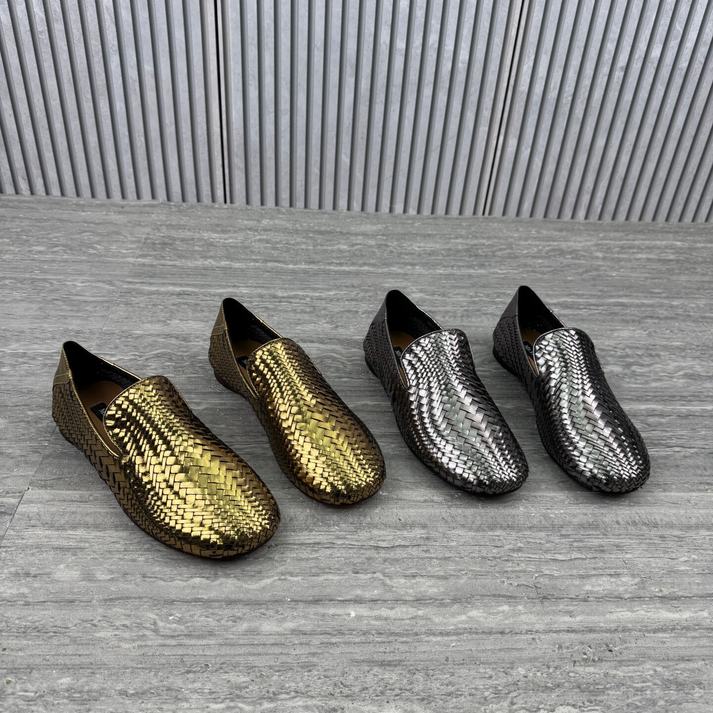 欧货欧洲站真皮编织乐福鞋女2026春季新款平底一脚蹬老钱风豆豆鞋