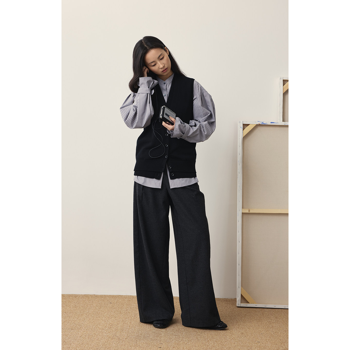 【月丘】CAREMIND设计感小立领条纹衬衫2026新款通勤简约气质上衣