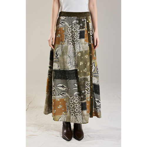 艺术感拼贴印花侧排口设计半身裙