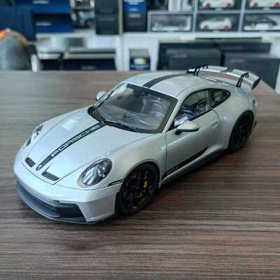 118汽车模型摆件NOREV仿真合金