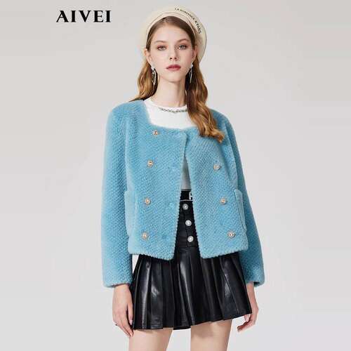 AIVEI/艾薇21冬季新品简约双排扣方领颗粒绒环保皮草外套N0660148