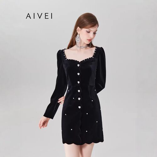 AIVEI/艾薇2023春季丝绒连衣裙专柜正品Q0160159-2180