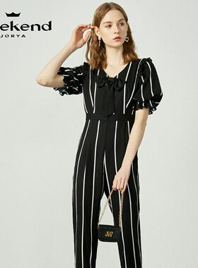 卓雅周末2022春季V领蝴蝶结花边泡泡袖条纹收腰连身裤WJWCAA14