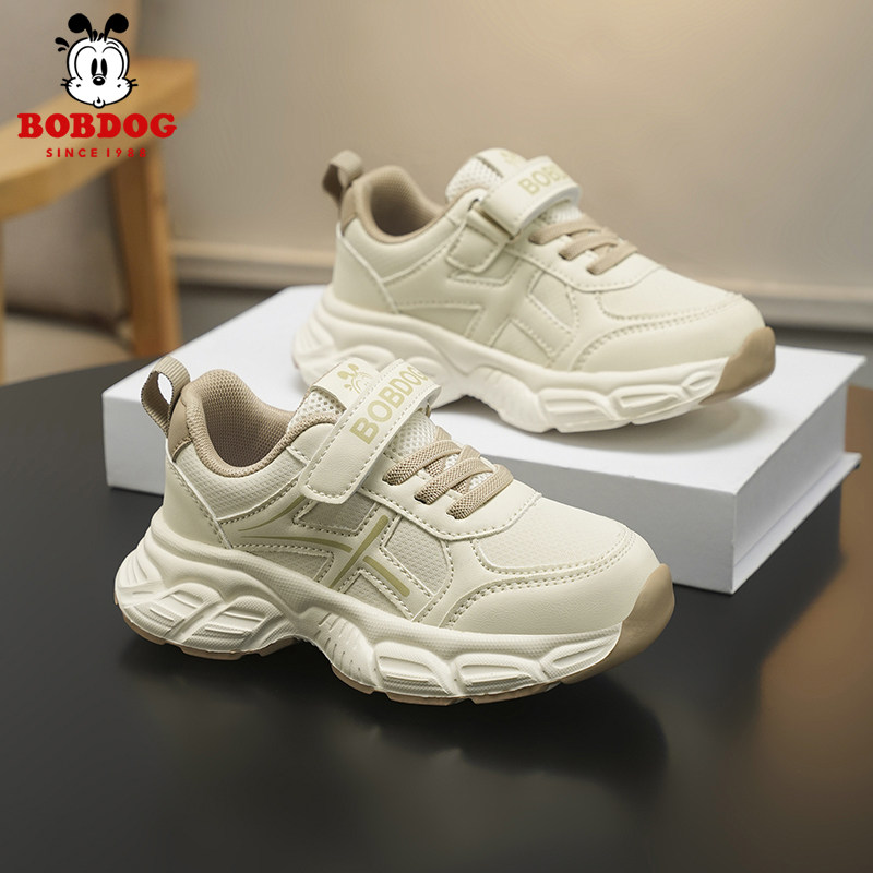 巴布豆童鞋男童鞋子2026春秋新款皮面防水儿童运动鞋男孩老爹鞋潮