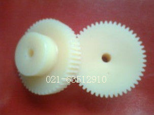 尼龙齿轮/塑料齿轮/1模60齿外径62孔6/齿厚10搭子10/件