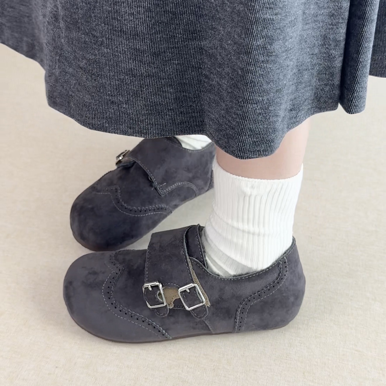 喜番SHOP平底加绒勃肯鞋女冬季复古雕花毛绒豆豆鞋棉鞋保暖毛毛鞋