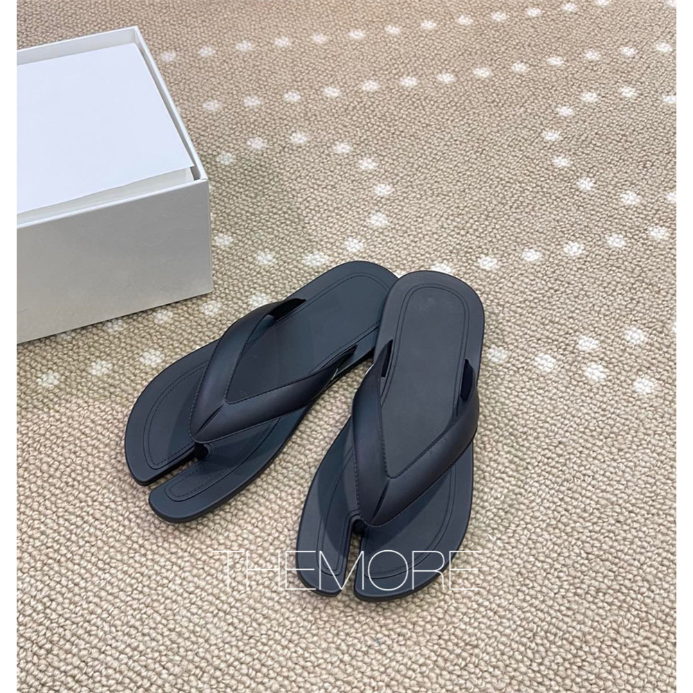 themore 极简ins小众设计感 m风经典百搭时髦 分趾拖鞋沙滩人字拖