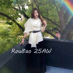 设计感荡领收腰系带正肩长袖 秋冬法式 上衣毛衣 女装 Rou8ao微胖大码