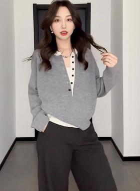 大码微胖MM秋季韩系设计感撞色V领灰色针织衫显瘦气质拼色上衣女