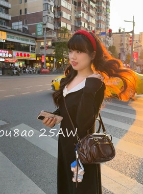 Rou8ao大码微胖女装法式赫本风收腰黑色连衣裙秋冬气质修身打底裙