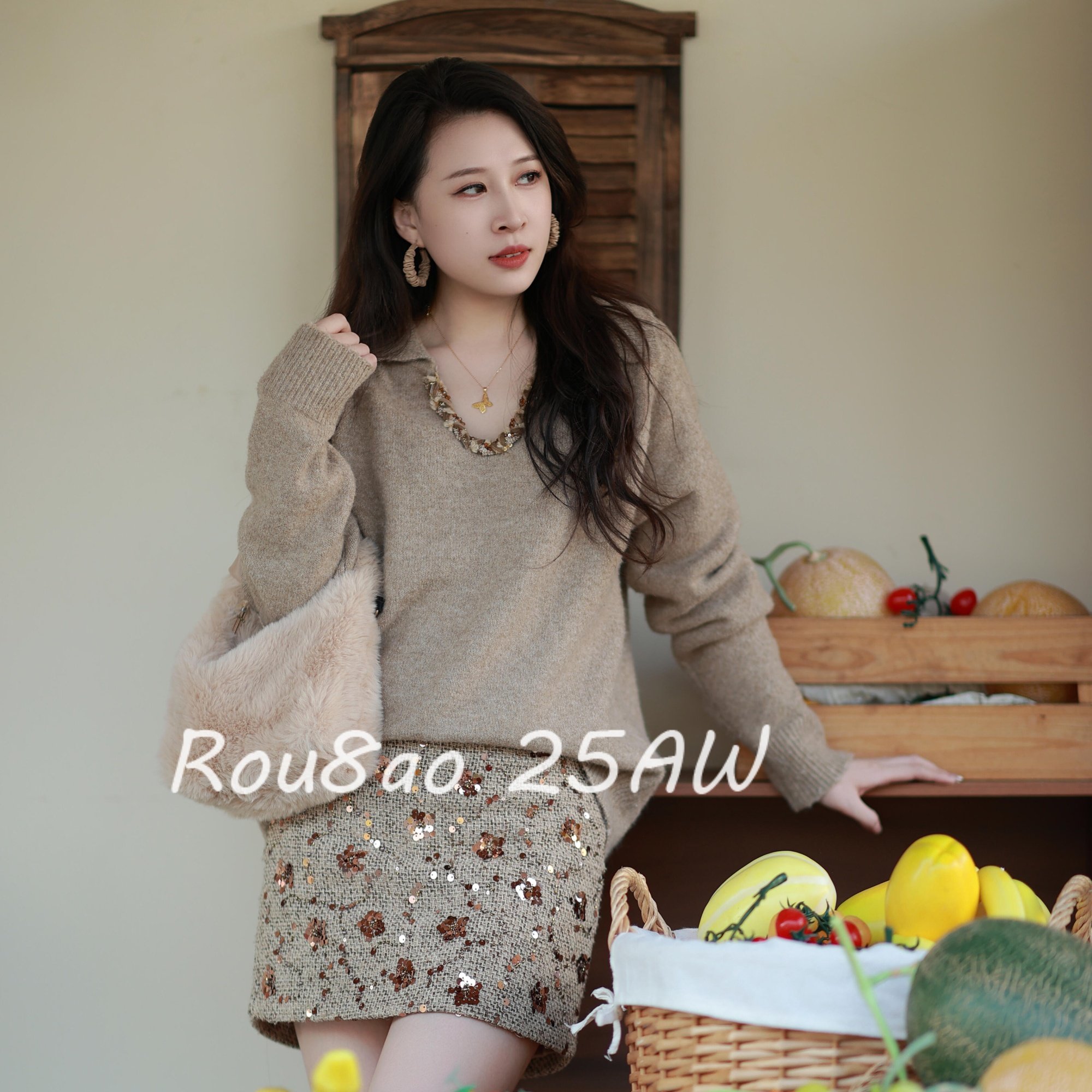 Rou8ao微胖大码女装法式V领纯色简约宽松毛衣亮片显瘦半裙两件套,女装/女士精品,大码套装,淘宝优惠券,粉丝福利购,淘宝优惠卷