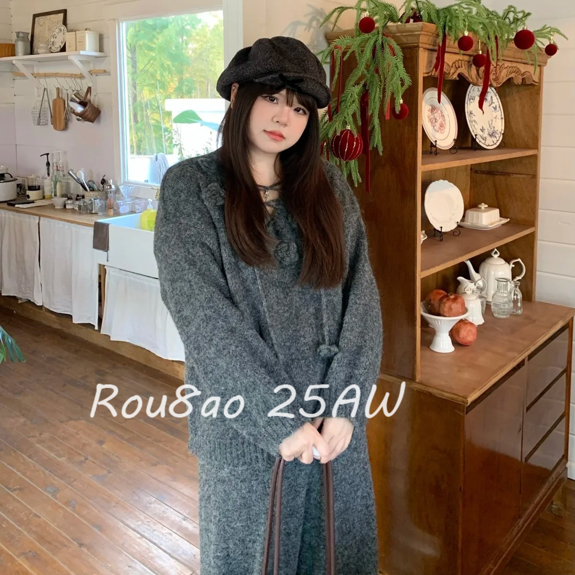 温柔风V领花朵长袖针织毛衣套装