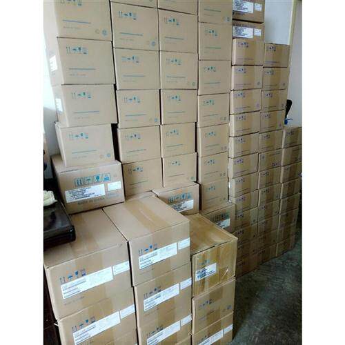 SGMJV-01ADD6E伺服电机全新原装现货质保一年 。