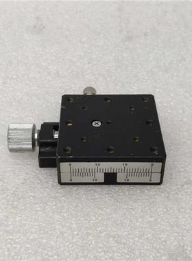 SURUGA SEIKI骏河精机 B08-11R 手动微调滑台 螺杆滑台 台面40*40