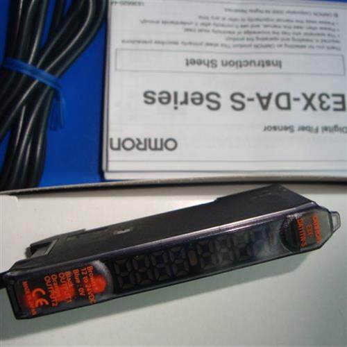 欧姆龙 光纤放大器E3X-DA6TW-S全新原装正品