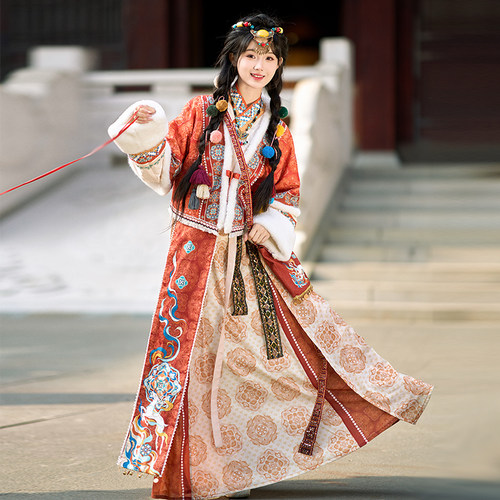 南巷瑾夏【小鹿神】藏风汉元素异域少女冬款原创交领汉服套装新款