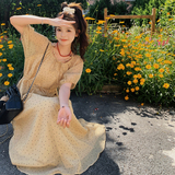 卡其色波点连衣裙夏季女2024新款法式显瘦泡泡袖高腰系带茶歇长裙，女装连衣裙，沁古纱衣