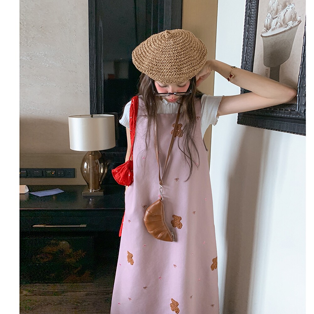 夏季新款可爱减龄宽松小个子a字裙女2025粉色小熊绣花背心连衣裙,女装连衣裙,沁古纱衣