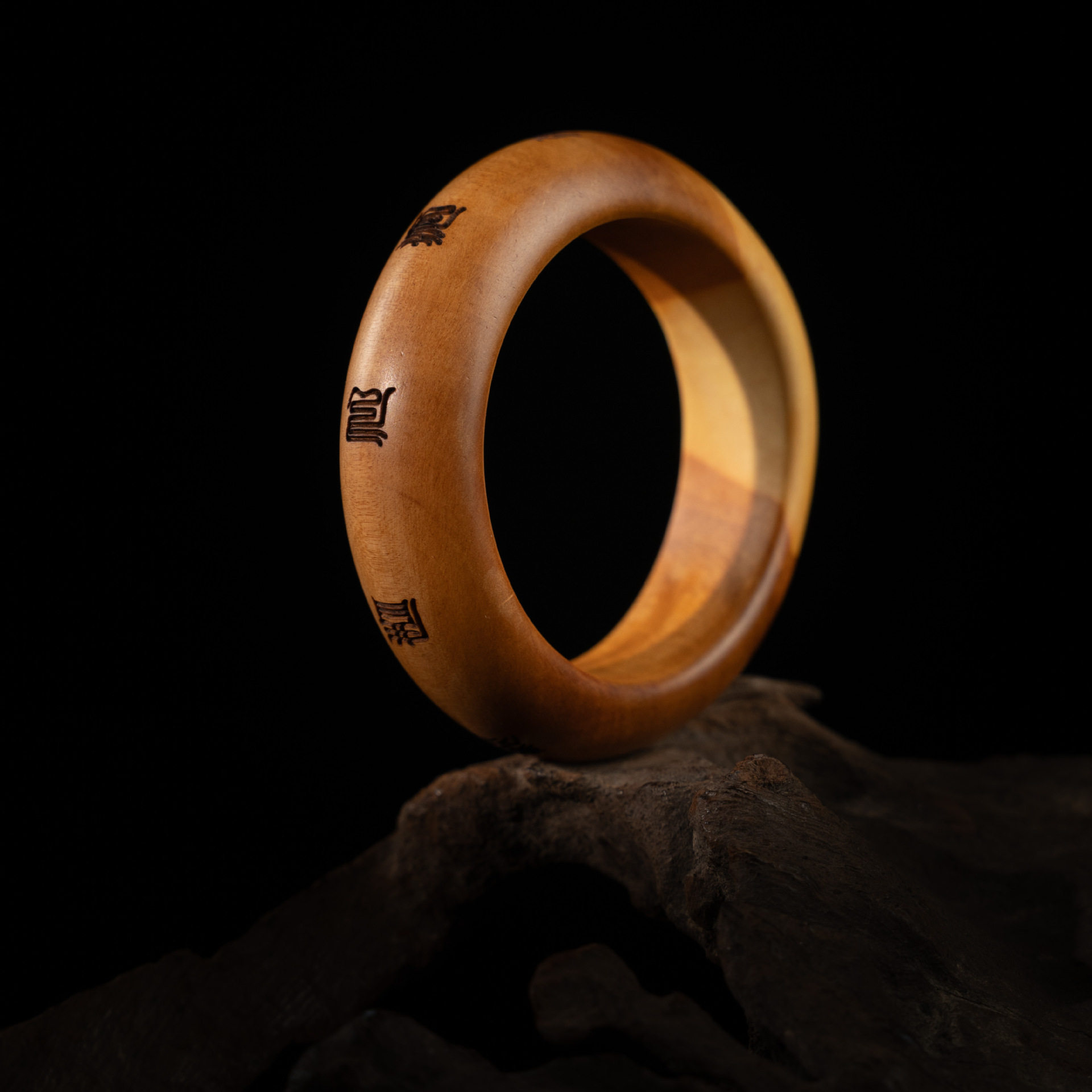 雷击木枣贵妃手镯手环雕刻十字天经木把件道家法器阴阳环男女手镯,家居饰品,国学摆件,淘宝优惠券,粉丝福利购,淘宝优惠卷