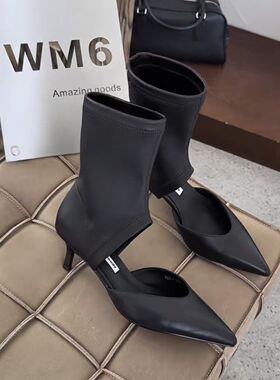 WM6欧货女鞋2026早春新款弹力羊皮尖头浅口中间镂空时装中跟裸靴