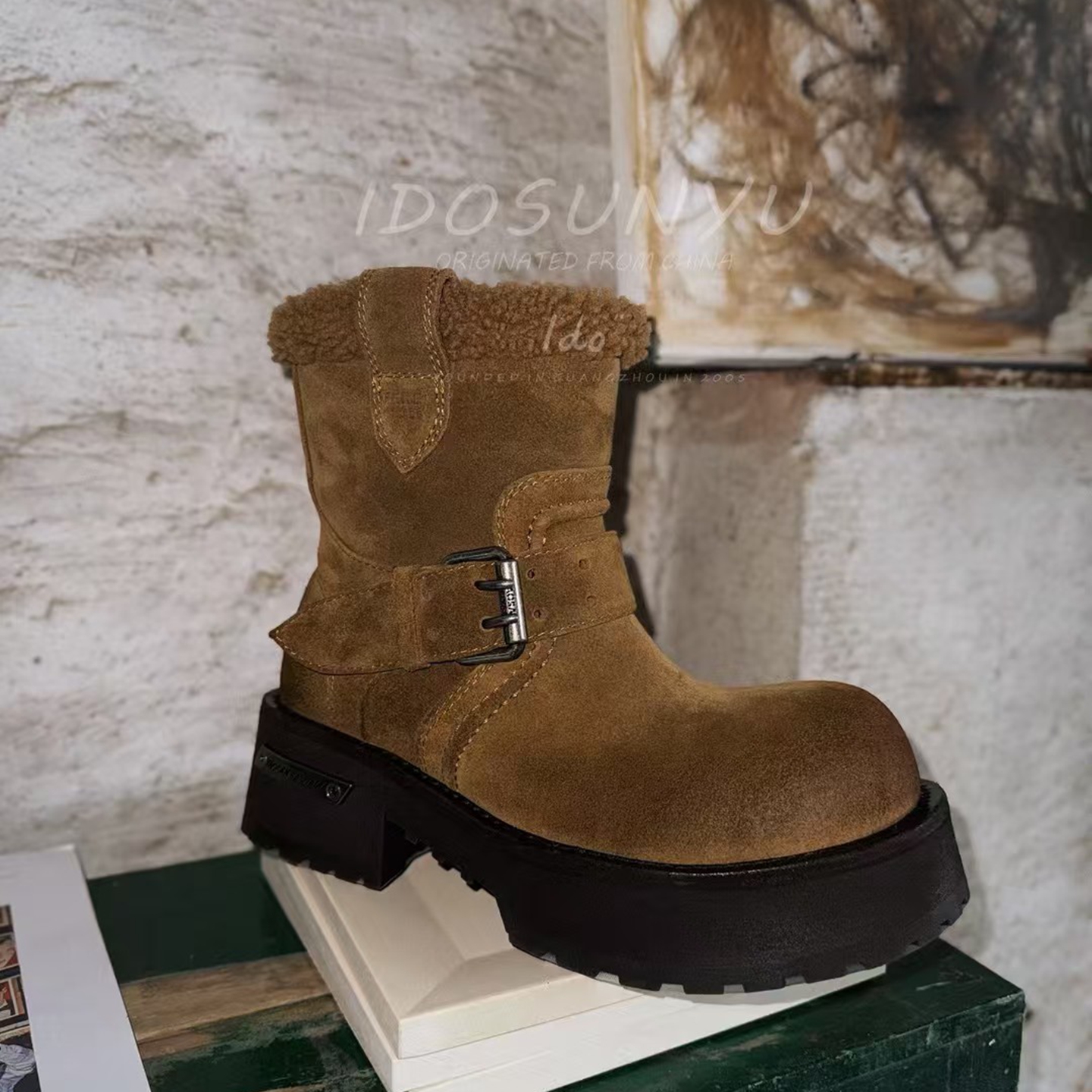 IDO/TT欧货女鞋2025秋冬新款擦色牛猄圆头皮带扣厚底保暖雪地靴