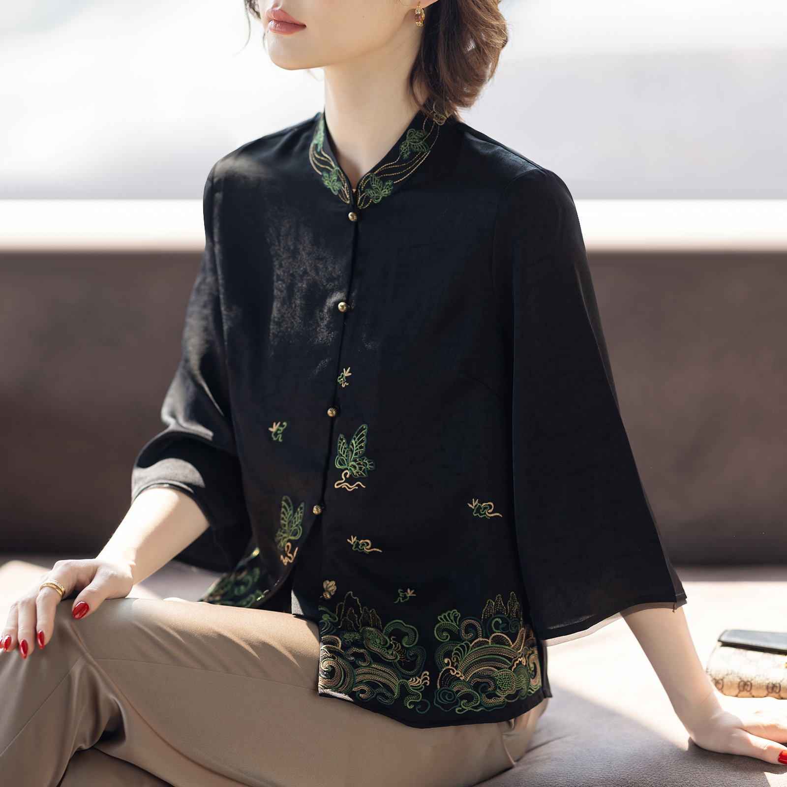 妈妈夏装衬衫2026新款套装洋气质高贵小衫女士衬衣中老年人上衣服