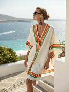 地中海风情大码女装民族风印花连衣裙宽松洋气V领休闲裙沙滩裙