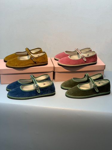 单鞋复古花卉手工女鞋玛丽珍鞋