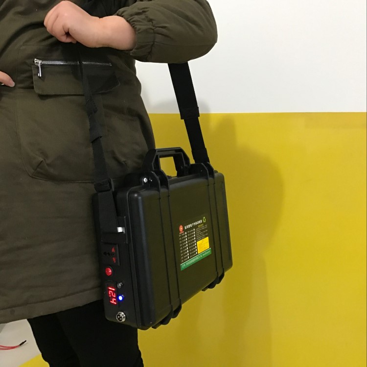 12v200ah锂电池 220V户外备用电源 便携式500W超大容量
