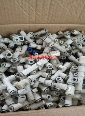 驱动器LXM05BD14N4,1.4KW拆机漂亮包好不