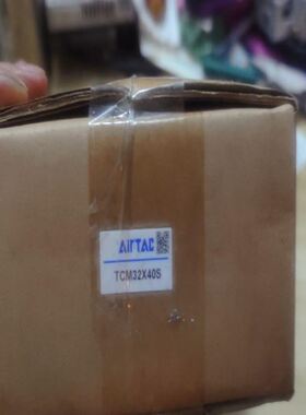 plc电配力士乐伺服电机MSK050C-0600-NN-M2-UG0-