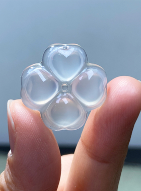 天然玛瑙玉髓高冰四叶草吊坠