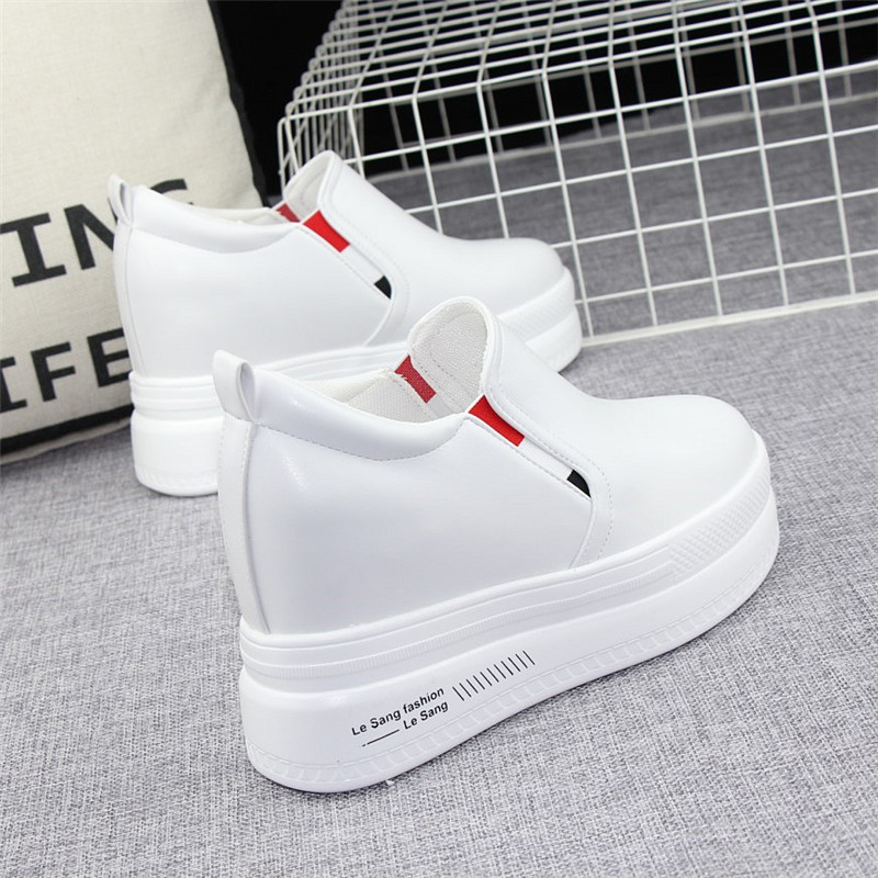 春季新款内增高10cm女鞋子2021韩版百搭皮面一脚蹬懒人鞋乐福鞋女