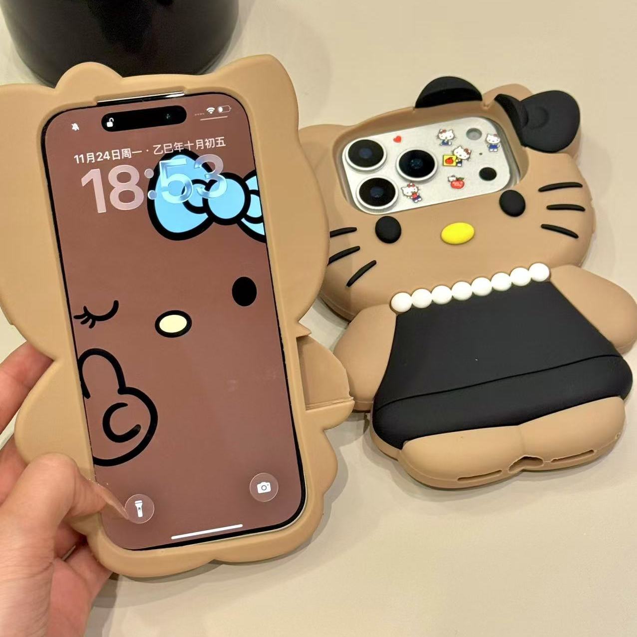 甜酷可爱硅胶白项链黑裙猫咪适用于iphone17promax苹果16手机壳15童趣创意搞怪新款防摔保护壳