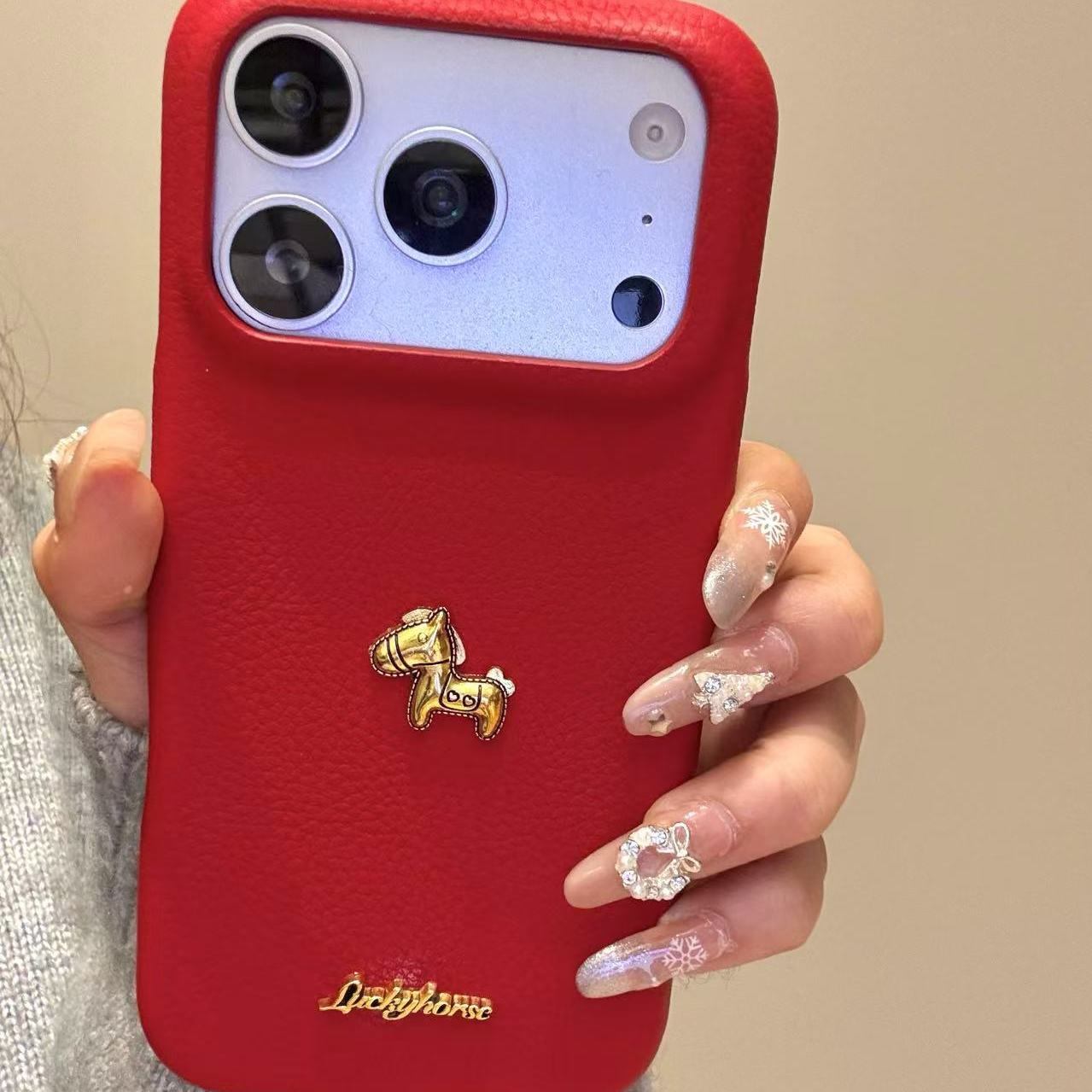 高级感皮纹纯色立体金色小马适用于iphone17promax苹果16手机壳15小众简约设计感防摔保护壳