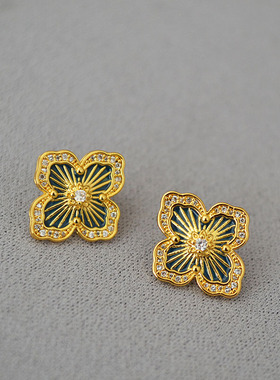 金色光芒四叶草蓝色珐琅耳钉