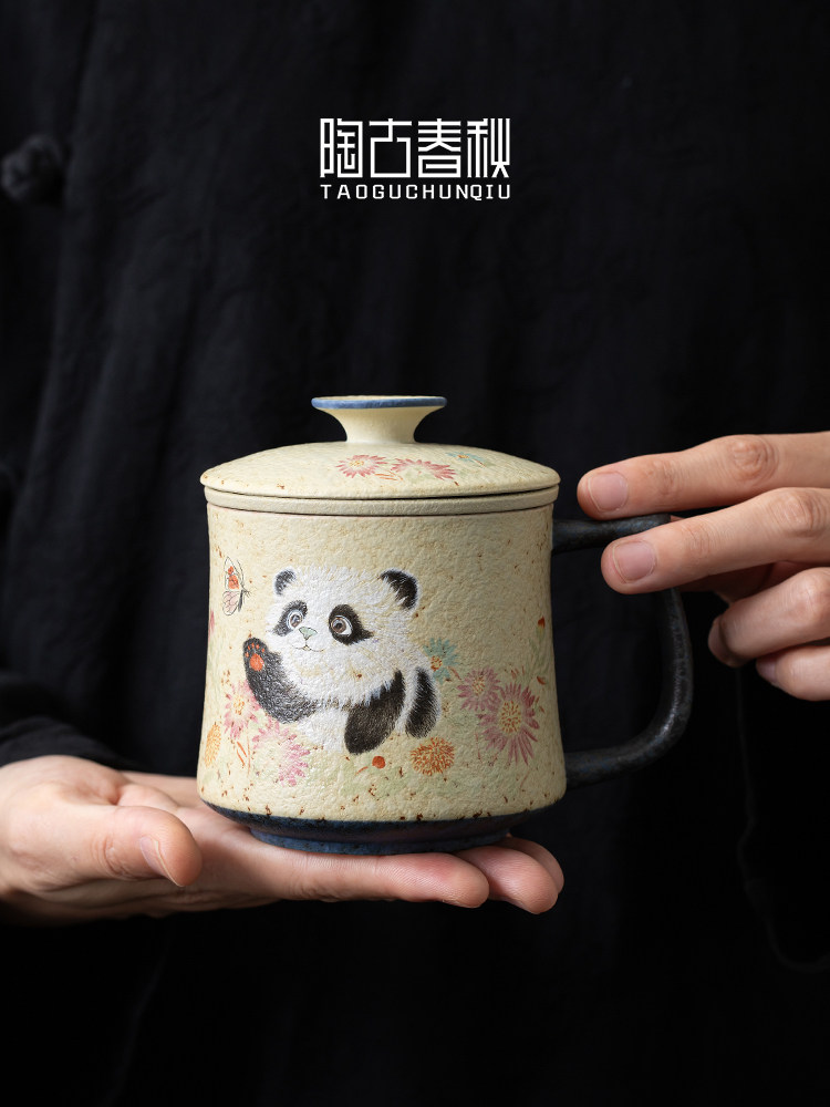 熊猫戏蝶青花火石红办公杯茶水分离杯陶瓷带盖过滤泡茶杯个人专用