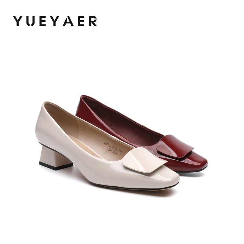 月芽儿法式粗跟单鞋女2026春季新款方头高跟鞋方扣配裙子气质女鞋