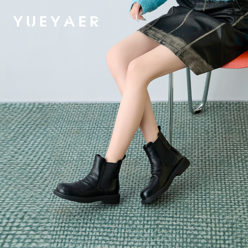 月芽儿秀气2024新款短靴