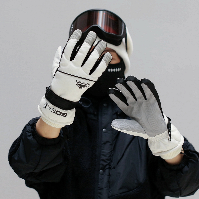 户外保暖加厚加绒防滑可触屏手套