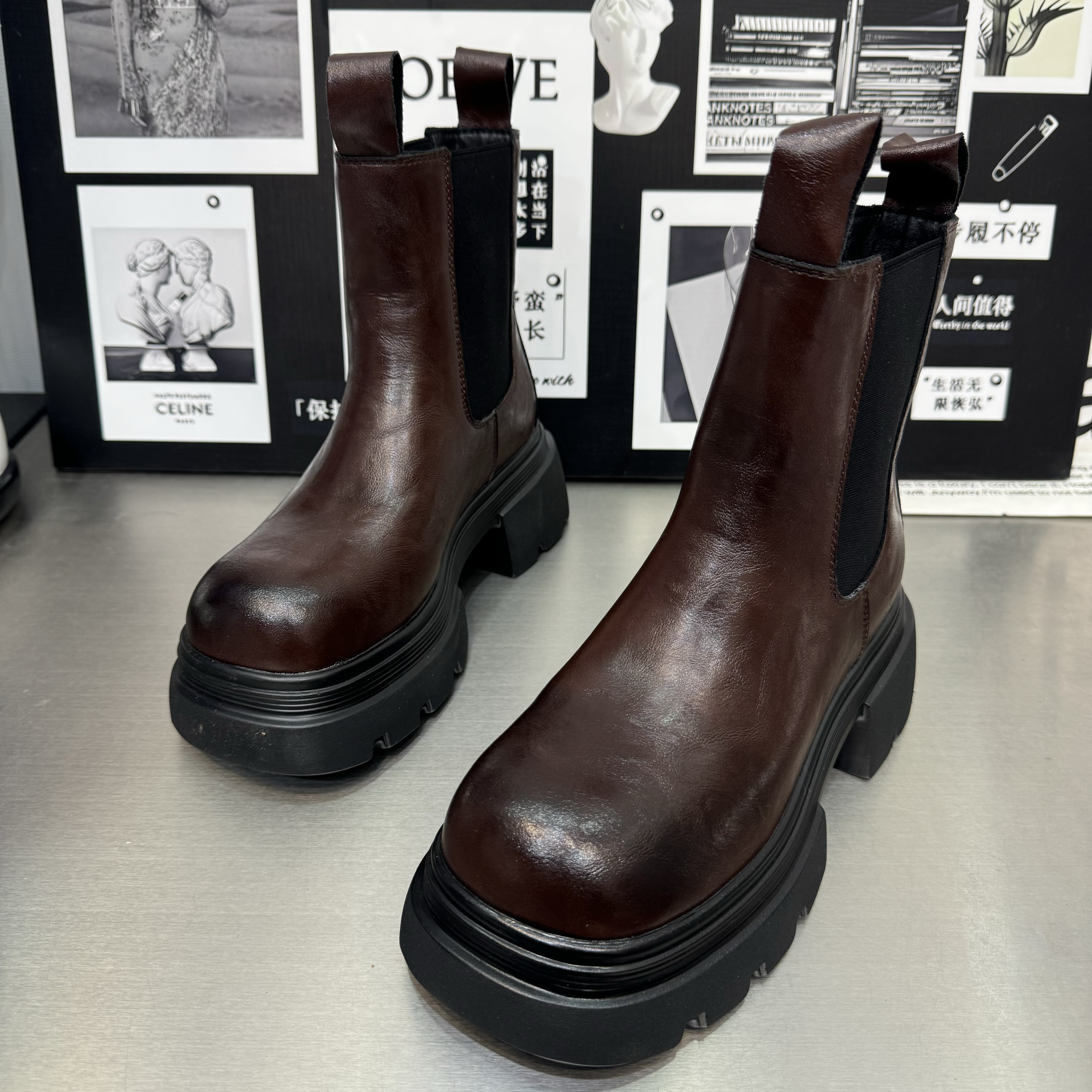 2025新款厚底女百搭休闲鞋时尚运动潮鞋舒适女鞋子百搭马丁靴洋气