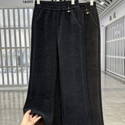 时尚妈妈松紧高腰加绒直筒微喇裤冬装新款灯芯绒阔腿裤中老年裤子