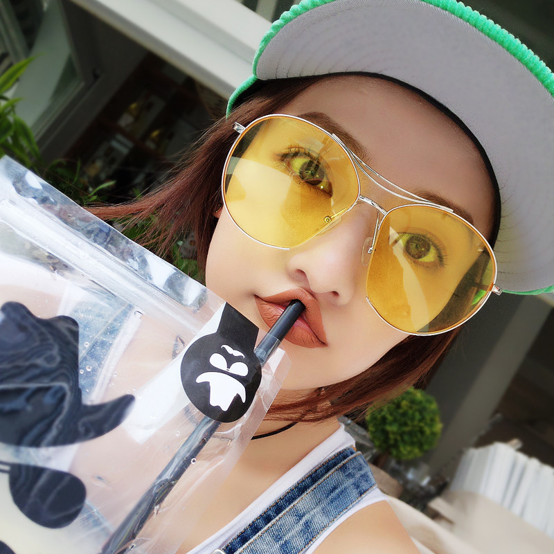 圆脸切边透明ins街拍眼睛太阳镜