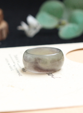 经典气质款和田玉烟紫轮胎戒指