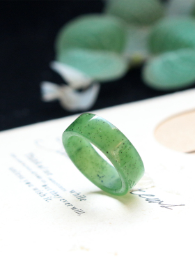 女士简约时尚和田玉碧玉直切戒指