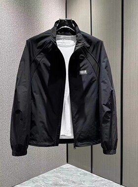 秋装外套男士连帽冲锋衣2024春秋季新款潮流百搭微宽松工装夹克男