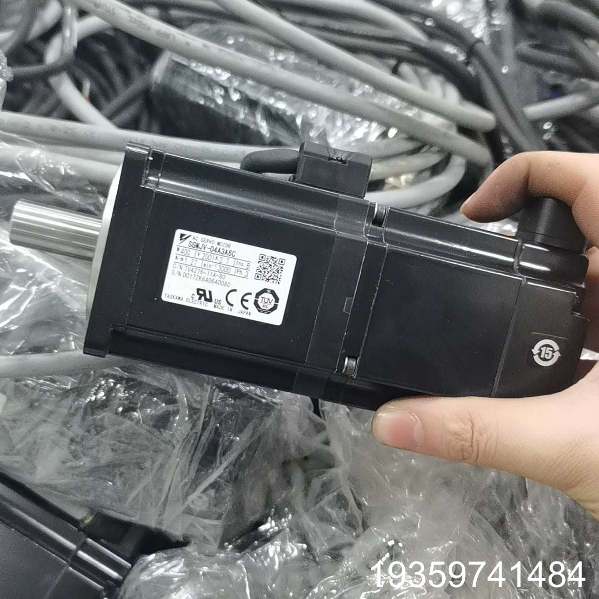 AC伺服电机，型号SGMJV-04A3A6C，400W功议价